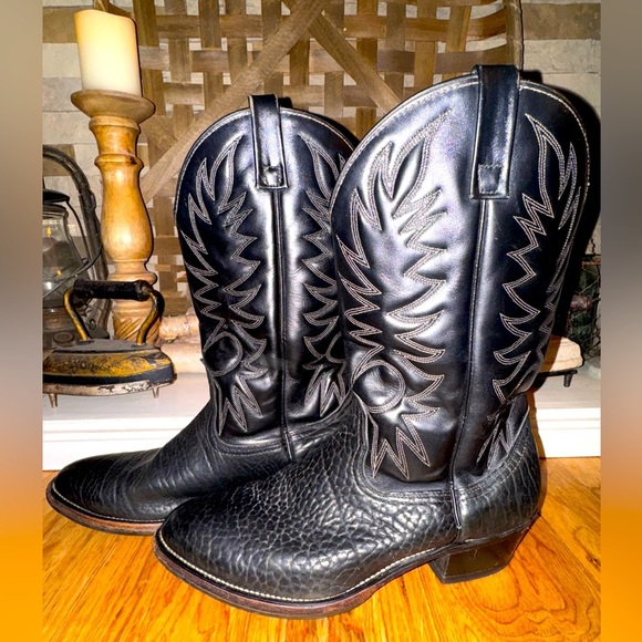Valentino Palomino 932 Black Mens Size 10.5 EE Leather USA Cowboy boots GUC - Picture 1 of 13